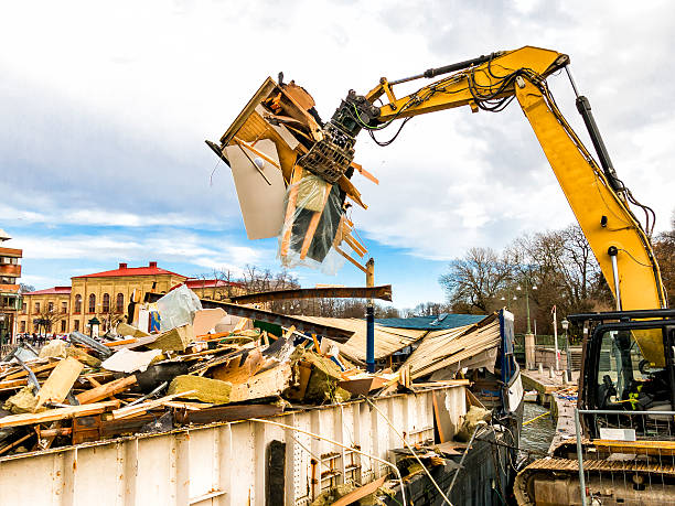 Trash Removal Near Me in Marquette, MI